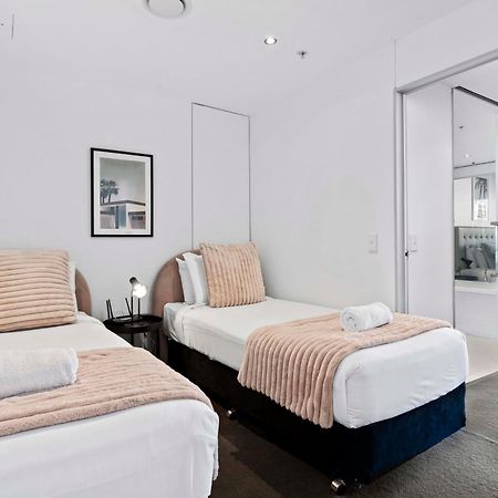 Ocean View Apartments With Balcony - Circle On Cavill - Central Location! - Self Contained & Privately Managed Gold Coast Exterior foto