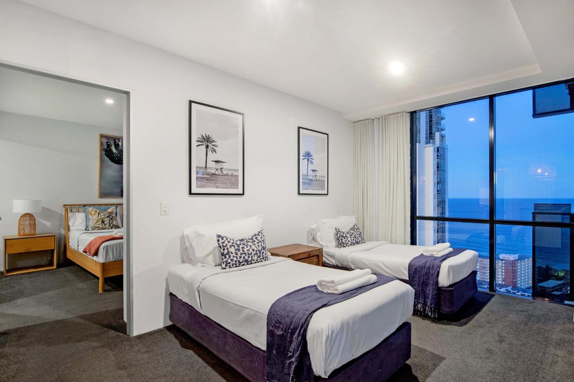 Ocean View Apartments With Balcony - Circle On Cavill - Central Location! - Self Contained & Privately Managed Gold Coast Exterior foto