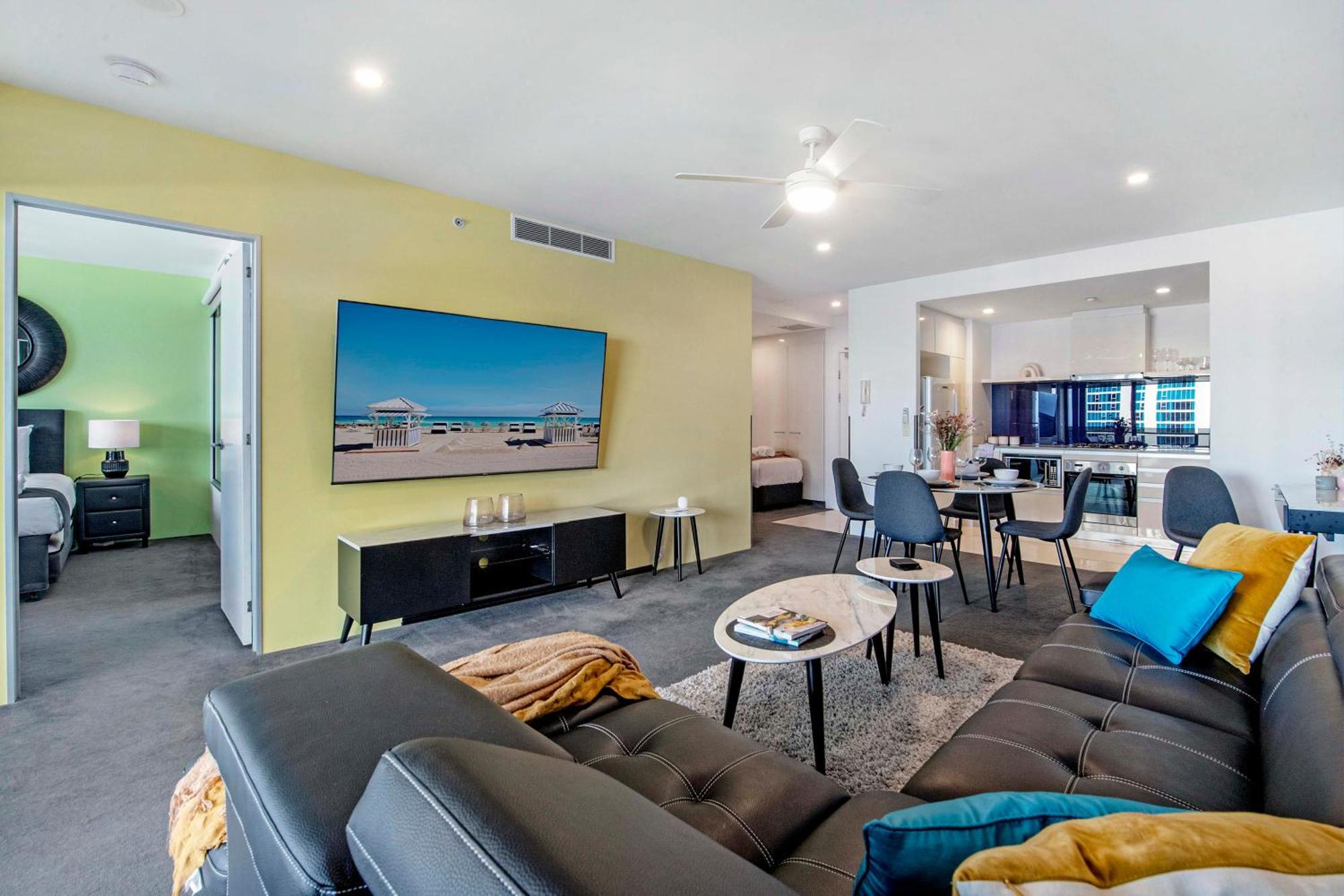 Ocean View Apartments With Balcony - Circle On Cavill - Central Location! - Self Contained & Privately Managed Gold Coast Exterior foto